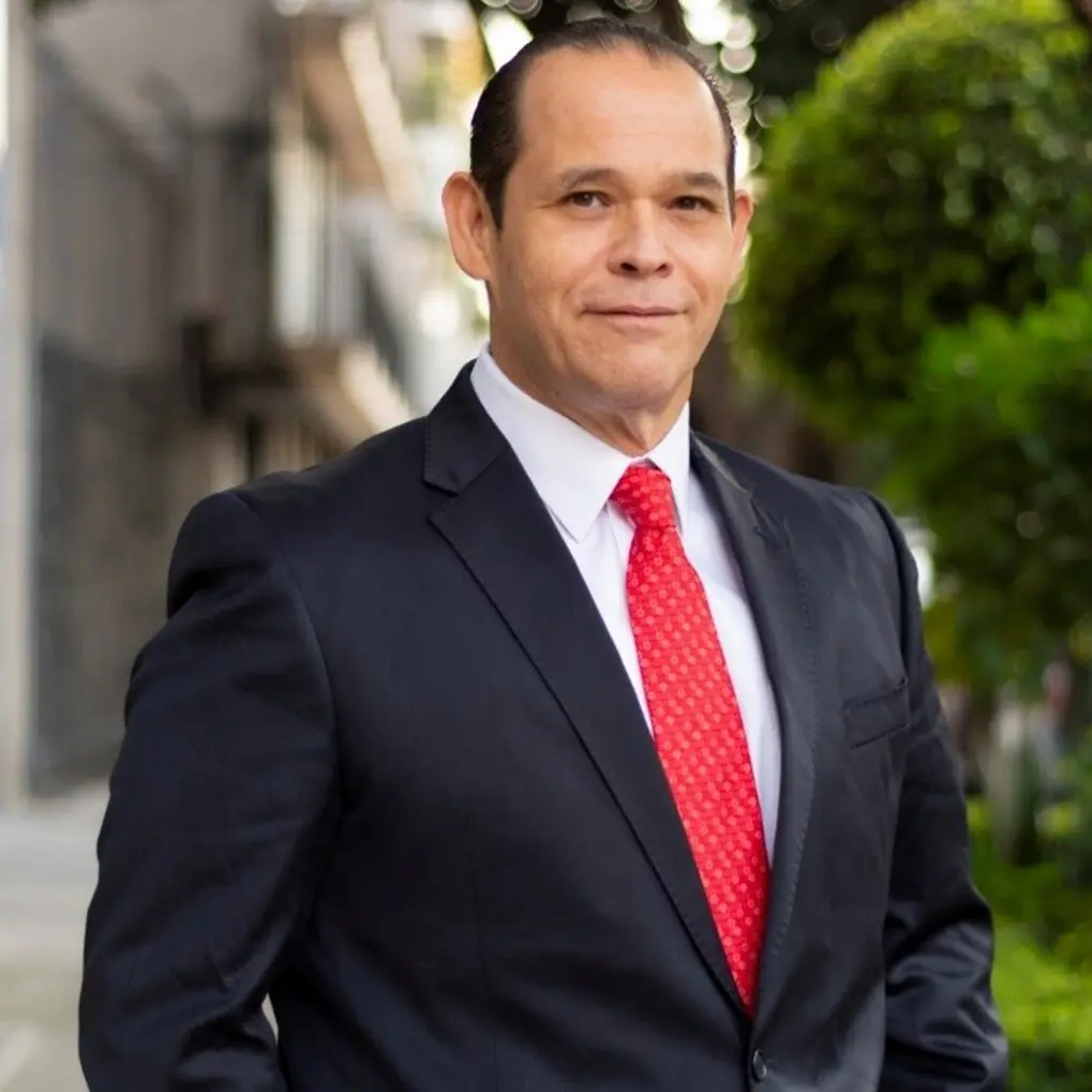Ari - Ben Saks